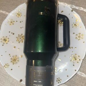 ELPHABA for good 40 oz Stanley